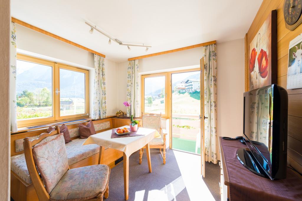 Apartament Haus Enzian Lermoos Pokój zdjęcie