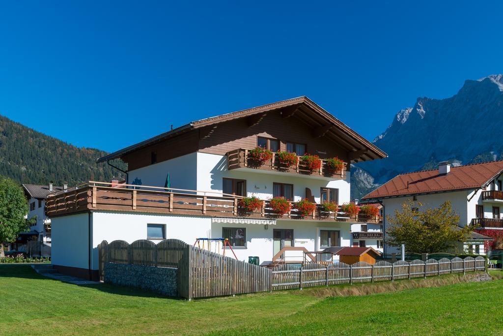 Apartament Haus Enzian Lermoos Zewnętrze zdjęcie